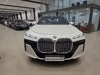 Second Hand बीएमडब्ल्यू i7 xdrive60 in हैदराबाद Second Hand बीएमडब्ल्यू i7 xdrive60 in हैदराबाद