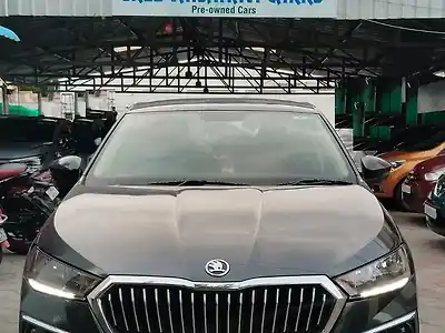 2023 स्कोडा स्लाविया एम्बिशन 1.0 लीटर टीएसआई एमटी 1