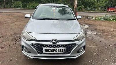 Second Hand Hyundai Elite i20 Era 1.2 in Chhatrapati Sambhaji Nagar Second Hand Hyundai Elite i20 Era 1.2 in Chhatrapati Sambhaji Nagar