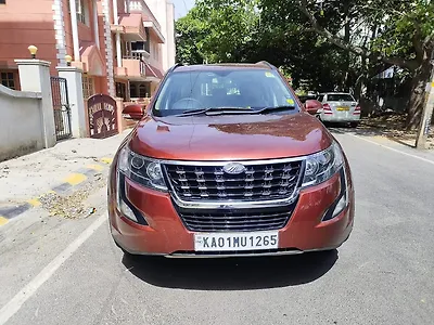 2019 Mahindra XUV500 W7 AT [2018-2020] 1