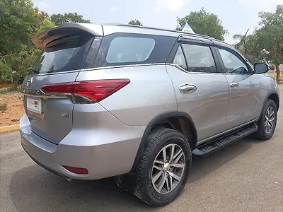 2017 Toyota Fortuner