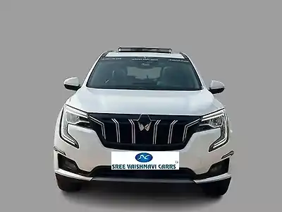 2024 महिंद्रा XUV700 AX7 2WD Petrol 2.0L Turbo Automatic 7 STR 1