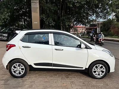 2018 Hyundai Grand i10 Sportz 1.2 Kappa VTVT [2017-2020] 1