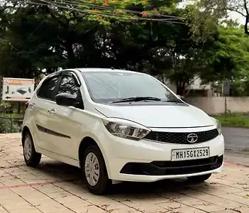 2019 टाटा टियागो रेवोट्रॉन xe 1 2019 टाटा टियागो रेवोट्रॉन xe 1