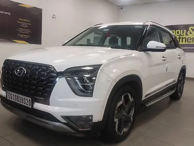 2022 Hyundai Alcazar Signature (O) 7 Seater 1.5 Diesel AT 1