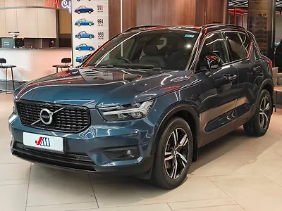 2021 Volvo XC40 T4 R-Design