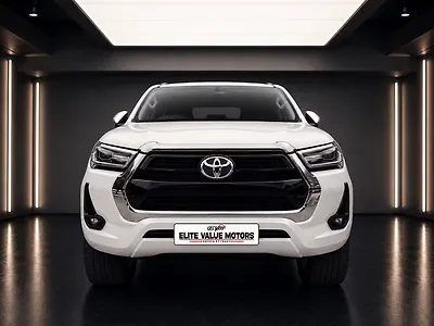 Second Hand Toyota Hilux High Diesel Turbo Automatic in Chandigarh