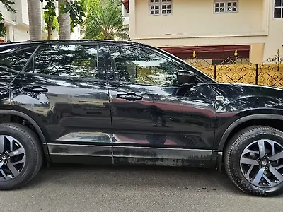 2022 Tata Harrier XZA Plus Dark Edition
