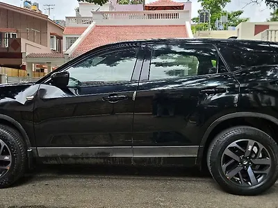 2022 Tata Harrier XZA Plus Dark Edition