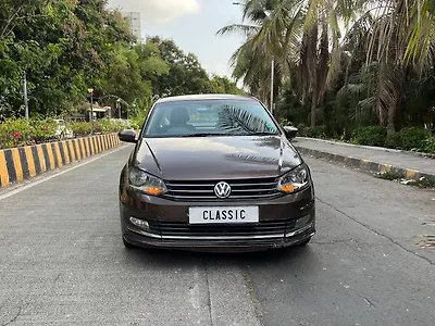 Second Hand Volkswagen Vento Highline 1.6 (P) in Mumbai Second Hand Volkswagen Vento Highline 1.6 (P) in Mumbai