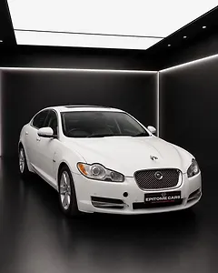 2010 Jaguar XF 5.0 V8 Portfolio 1 2010 Jaguar XF 5.0 V8 Portfolio 1