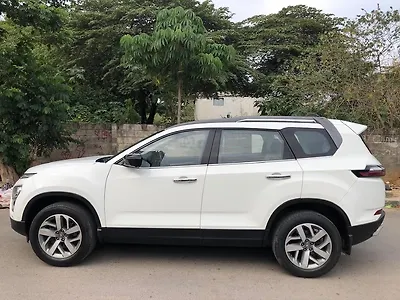 2023 Tata Safari Adventure Plus 7 STR