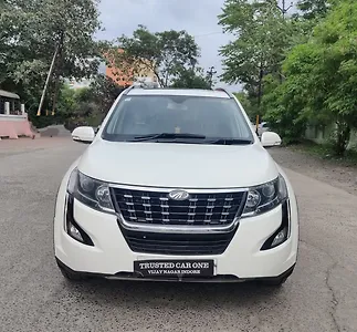 2021 Mahindra XUV500 W9 1 2021 Mahindra XUV500 W9 1