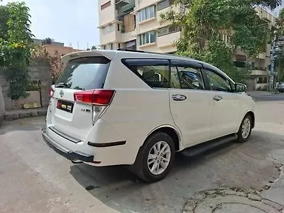 2020 Toyota Innova Crysta 2.4 V Diesel