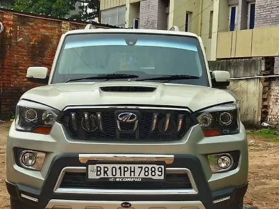 2017 Mahindra Scorpio S10 1