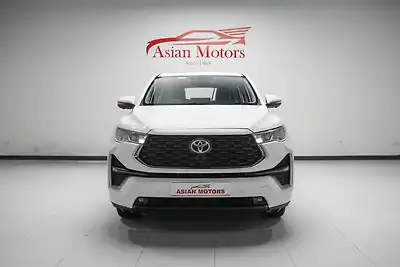 2023 टोयोटा इनोवा हायक्रॉस ZX Hybrid (Electric + Petrol) Automatic (e-CVT) 7 STR 1