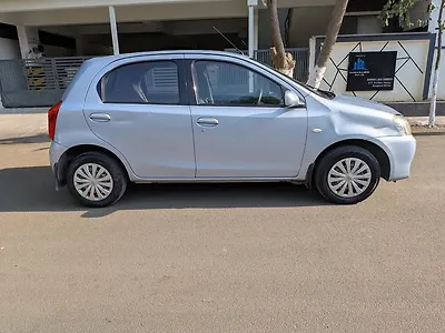 2012 Toyota Etios Liva G SP