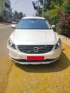 2015 वॉल्वो xc60 काइनेटिक d4 1