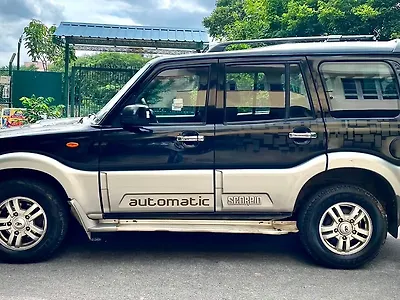 2011 Mahindra Scorpio VLX 4WD AT BS-III