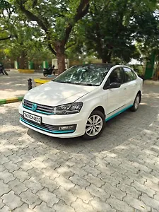 2017 Volkswagen Vento Highline Plus 1.2 (P) AT 16 Alloy 1 2017 Volkswagen Vento Highline Plus 1.2 (P) AT 16 Alloy 1