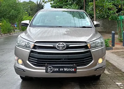 2020 Toyota Innova Crysta GX 2.4 AT 7 STR 1 2020 Toyota Innova Crysta GX 2.4 AT 7 STR 1
