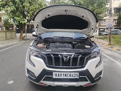 2024 Mahindra Old Generation XUV700 AX7 Luxury Pack 2WD Diesel 2.2L Turbo Manual 6 STR