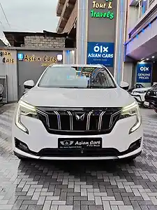 2023 महिंद्रा XUV700 AX7 Luxury Pack AWD Diesel 2.2L Turbo Automatic 7 STR 1 2023 महिंद्रा XUV700 AX7 Luxury Pack AWD Diesel 2.2L Turbo Automatic 7 STR 1