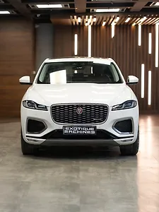 2023 Jaguar F-Pace S R-Dynamic 2.0 Diesel 1 2023 Jaguar F-Pace S R-Dynamic 2.0 Diesel 1