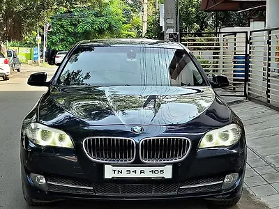 2012 BMW 5-Series 525d Sedan 1