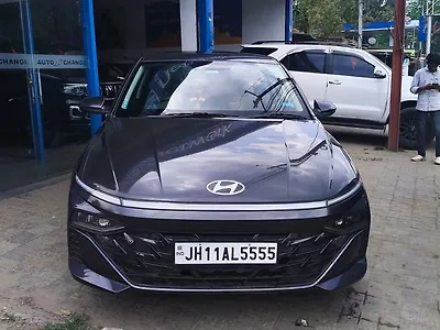 2023 Hyundai Verna SX 1.5 MPi 1