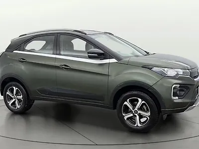 2022 Tata Nexon XZ Plus (Premium) Dark Edition 1