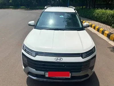 2024 Hyundai Alcazar Signature 1.5 Diesel AT 7STR [2024-2025] 1