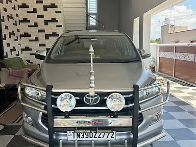 2020 Toyota Innova Crysta G 2.4 7 STR 1