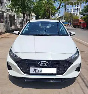 2023 हुंडई एलीट i20 Sportz Petrol Manual 1
