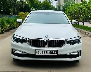 2019 BMW 5-Series 520d Luxury Line 1