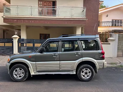 2007 Mahindra Scorpio SLX 2.6 Turbo 7 Str