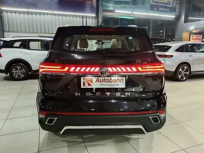 2023 MG Hector Sharp Pro 1.5 Turbo CVT