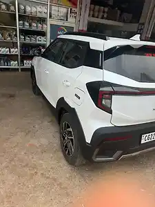 Second Hand महिंद्रा XUV 3XO AX7 Diesel 1.5L Turbo Manual Dual Tone in रायपुर Second Hand महिंद्रा XUV 3XO AX7 Diesel 1.5L Turbo Manual Dual Tone in रायपुर