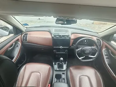 2021 Hyundai Alcazar Platinum 7 STR 1.5 Diesel