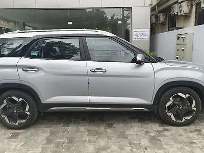2021 Hyundai Alcazar Platinum 7 STR 1.5 Diesel