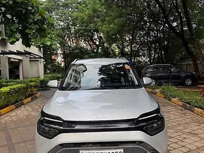 Second Hand Kia Carens Luxury 1.5 Diesel 7 STR in Pune