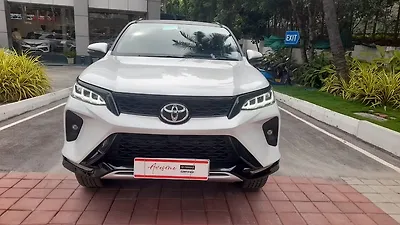 2024 Toyota Fortuner 2.8 4X4 AT 1 2024 Toyota Fortuner 2.8 4X4 AT 1