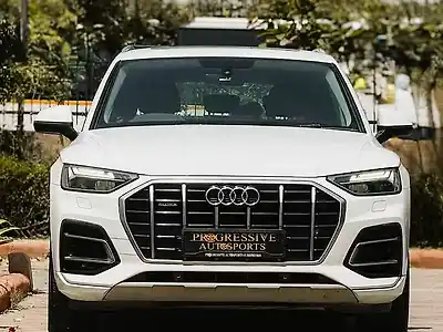 2023 ऑडी q5 Technology 45 TFSI [2021-2024] 1