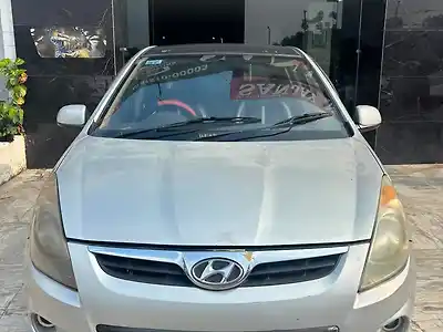 2011 हुंडई i20 मैग्ना 1.4 crdi 1
