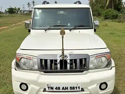 2017 महिंद्रा बोलेरो जेडएलएक्स BS IV 1