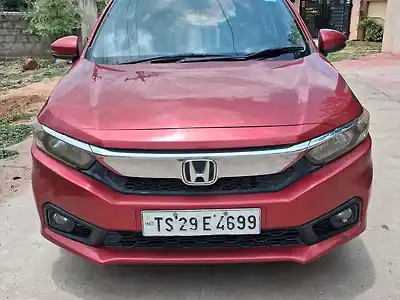 2018 होंडा अमेज 1.5 v सीवीटी डीज़ल 1
