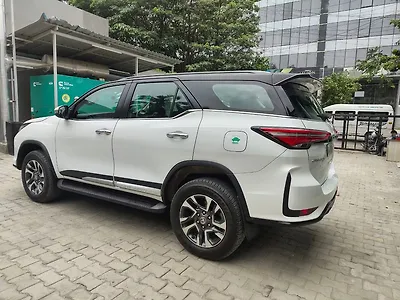 2024 Toyota Fortuner
