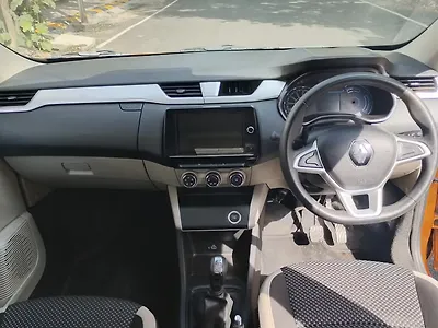 2020 Renault Triber RXZ