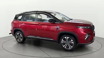 2022 MG Hector Plus Sharp 2.0 Diesel Turbo MT 6-STR 1 2022 MG Hector Plus Sharp 2.0 Diesel Turbo MT 6-STR 1
