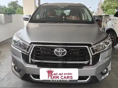 2023 टोयोटा इनोवा क्रिस्टा VX Diesel Manual 8 STR 1